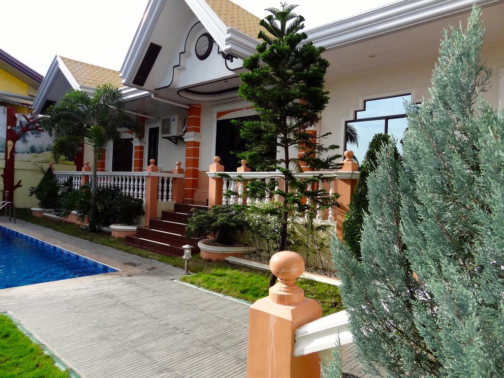 The Executive Villa Inn & Suites Davao Exterior foto