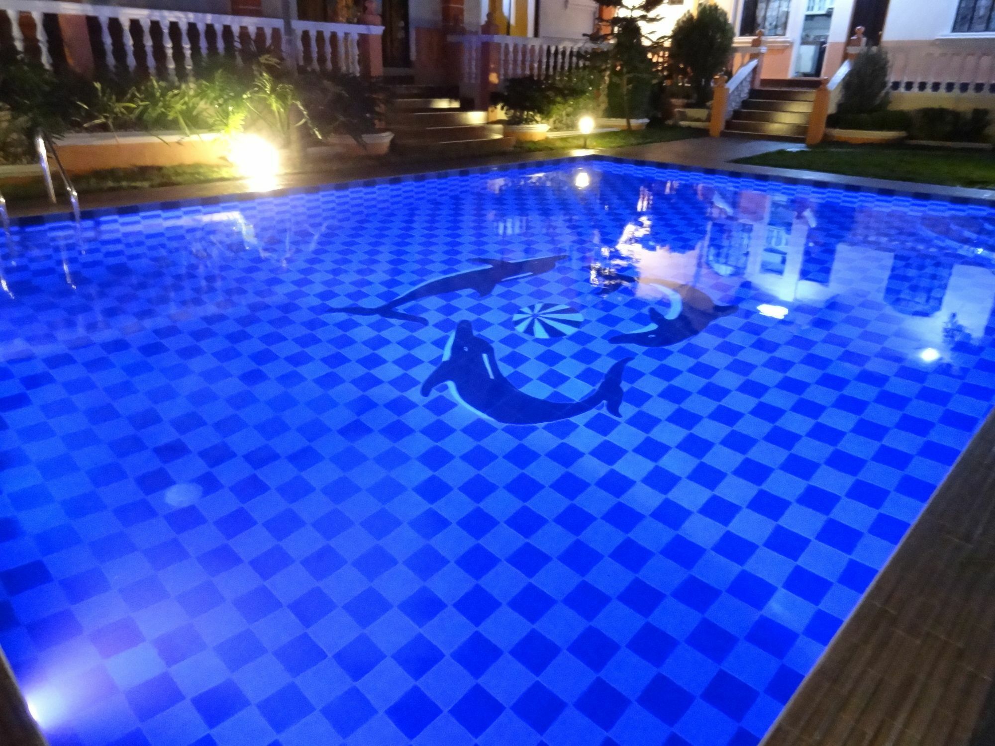 The Executive Villa Inn & Suites Davao Exterior foto